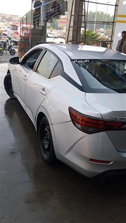 نيسان سنترا